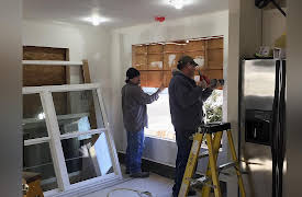 Beachfront Bargain Hunt: Renovation, Season 1: Down the Shore