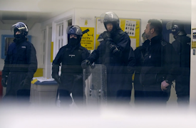 Prison S1: Episode 3