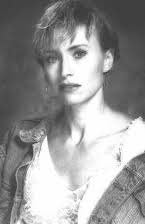 Darlanne Fluegel som 