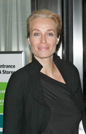 Frederique Van Der Wal as 