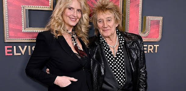 Rod Stewart and Penny Lancaster Show Affection at Elvis Presley Concert Premiere
