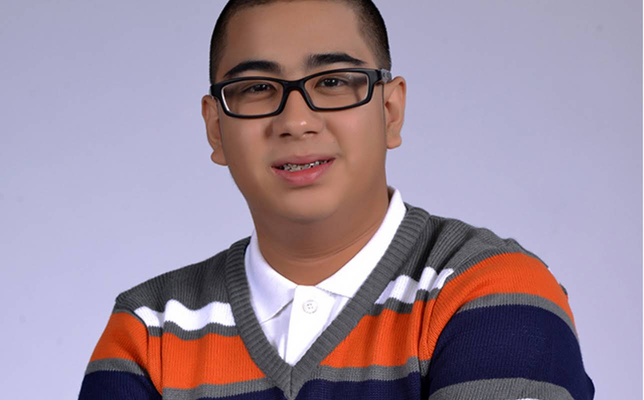 Igi Boy Flores