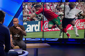 1 to 11: 29. Kieron Dyer