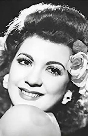 María Antonieta Pons as 