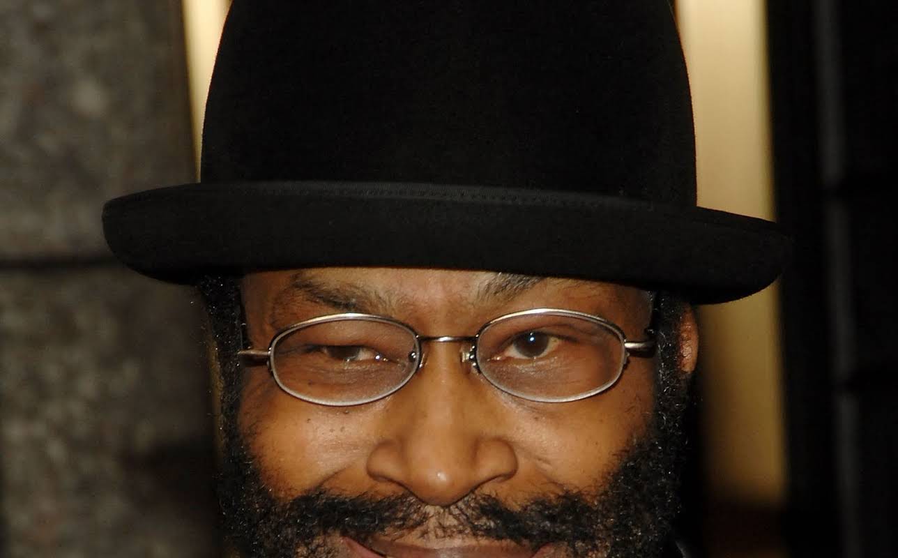 Anthony Chisholm