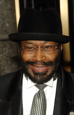 Anthony Chisholm as 