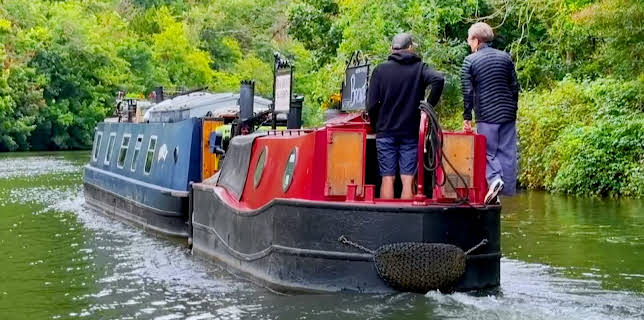 7:00 PM: Canal Boat Diaries (S6 E4) (S6) | Yesterday | 12/12 2025