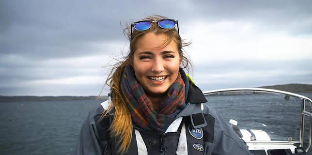 8:00 PM: Miann na Maighdinn-mara/Mermaid Tales (S1 E2) (S1) | BBC Alba | 10/31 2025