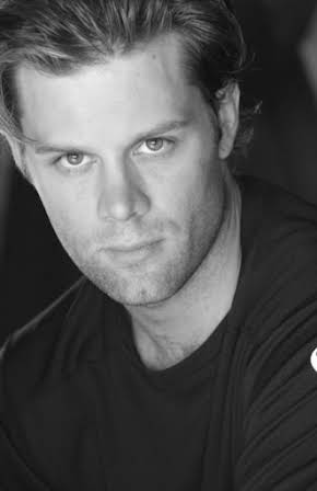 Matt Keeslar as 