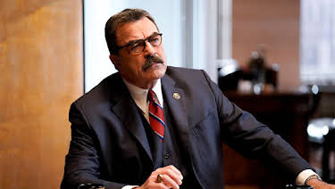 10:00 PM: Blue Bloods (S9 E21) (S9) | 5 USA | 2/19 2026