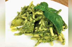 Piatto Recipes - Italian: Trofie al Pesto: Pesto Genovese on Trofie, Potatoes and Green Beans