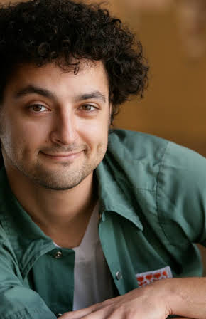 Jeremy Guskin as 