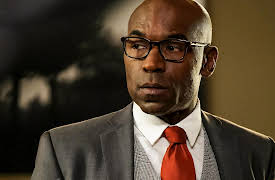 Munch, Season 1: A Misleading Truth