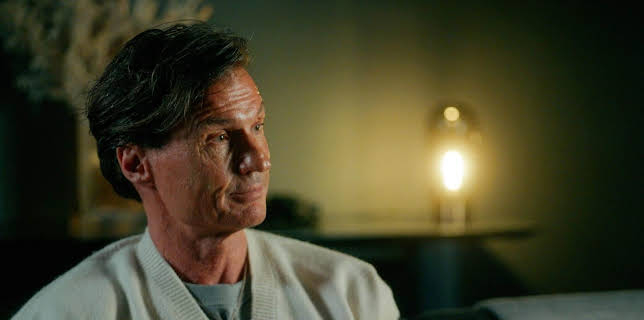 00:30: Petter Stordalen – ikke følg drømmene dine: Ny start, nye utfordringer | NRK 3 | 12/3 2025