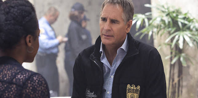 10:00: NCIS: New Orleans (S2 E20) (S2) | TV8 | 12/19 2025