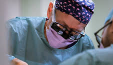 Surgeons: A Matter of Life or Death (S3 E1)