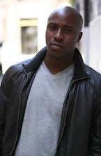 Phillip Samuel som Barkeep