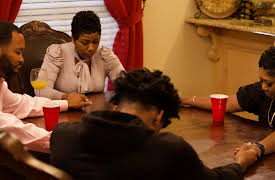 Belle Collective, Season 1: Sisters in the Struggle