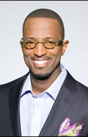 Rickey Smiley as 