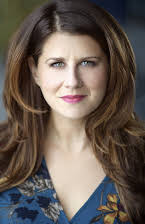 Erin Fogel como Shari Rabinowitz