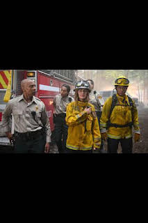03:36: Fire Country (T1): Ep.3 Donde hay humo... | Calle 13 | 6/14 2026