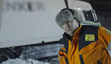 Frusna vägar (S10 E1)