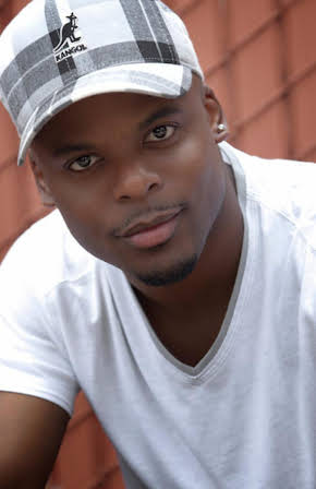 Dexter Bell as 