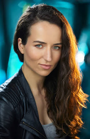 Samantha Schnitzler as 