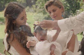 Dotter från en annan mamma: Dopet