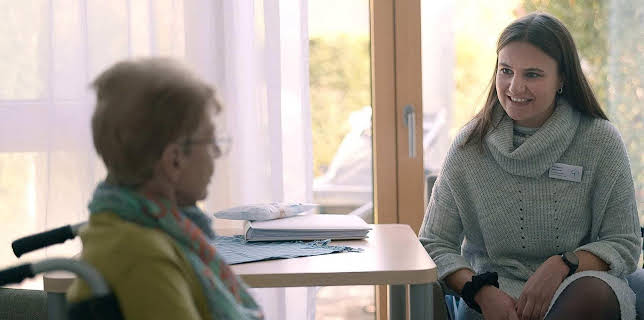 22:10: Die Zeitschenkerin | MDR Fernsehen | 11/13 2025