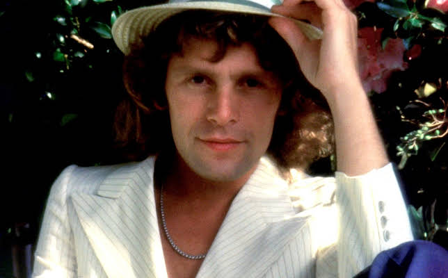 Paul Nicholas