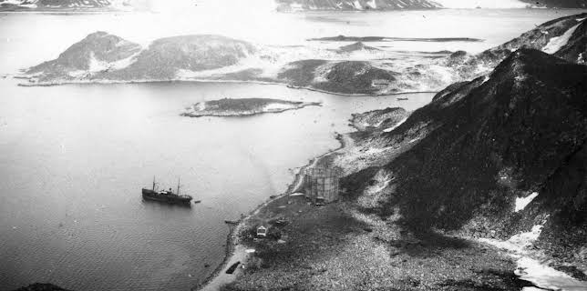 23:10: Gestrandet im ewigen Eis | Arte | 3/3 2026