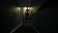 Un cadáver en el sótano