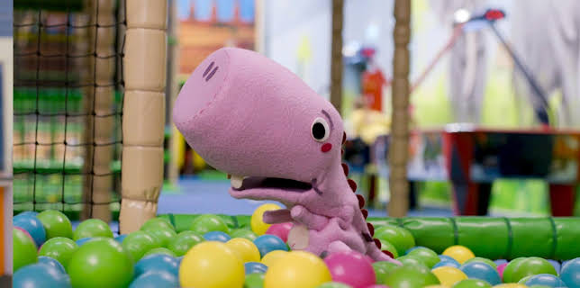 11:15: Trumle på tur: Lekeland | NRK Super | 10/28 2025