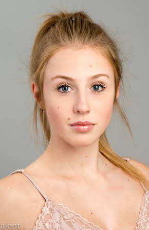 Denisse Peña as 