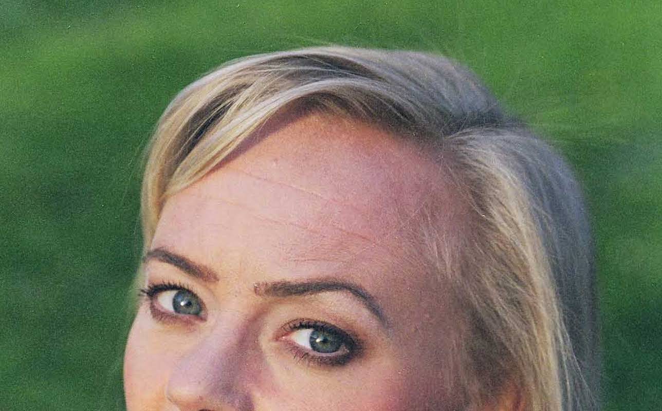 Vicky Blades