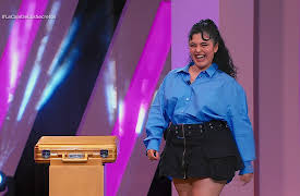 La Caja de Los Secretos season-1: La Caja de Los Secretos - Soltera Carla