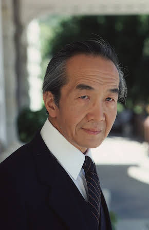 Chao Li Chi as Uncle Chu