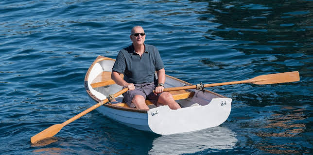 4:00 PM: Modern Family | E4 | 1/30 2026