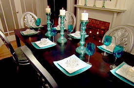 Color Splash: Dramatic Dining Room