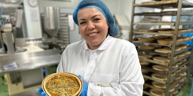 3:25 AM: Supermarkets Unwrapped | More 4 | 12/23 2025