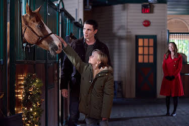 11:10: Debbie Macomber's Joyful Mrs. Miracle | Kanal 5 | 10/31 2026