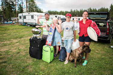 18:40: Montebello camping (S1 E8) (S1) | FEM | 5/7 2026