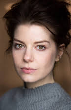 Aimee-Ffion Edwards som 