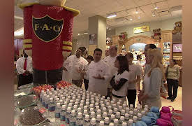 Cake Boss Season 1: Soldiers, Sand, Salads