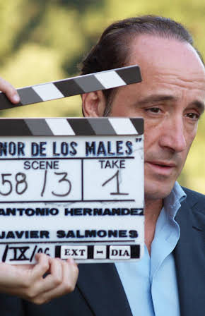 Roberto Álvarez as Anastasio