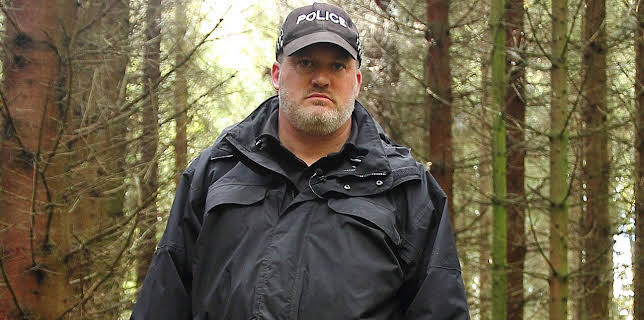 4:00 PM: Police Interceptors (S14 E4) (S14) | 5 Star | 11/17 2025