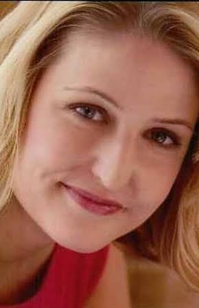 Robyn Moler as 