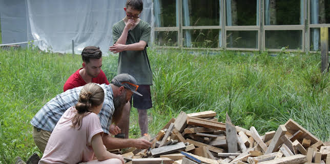 12:10: Homestead Rescue (S3 E5) (S3) | Animal Planet | 11/20 2025