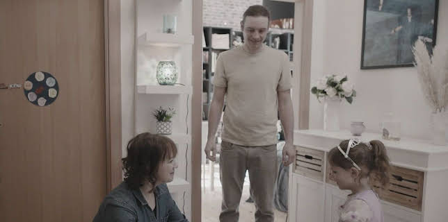 18:00: Lenßen hilft | Sat1 | 12/12 2025